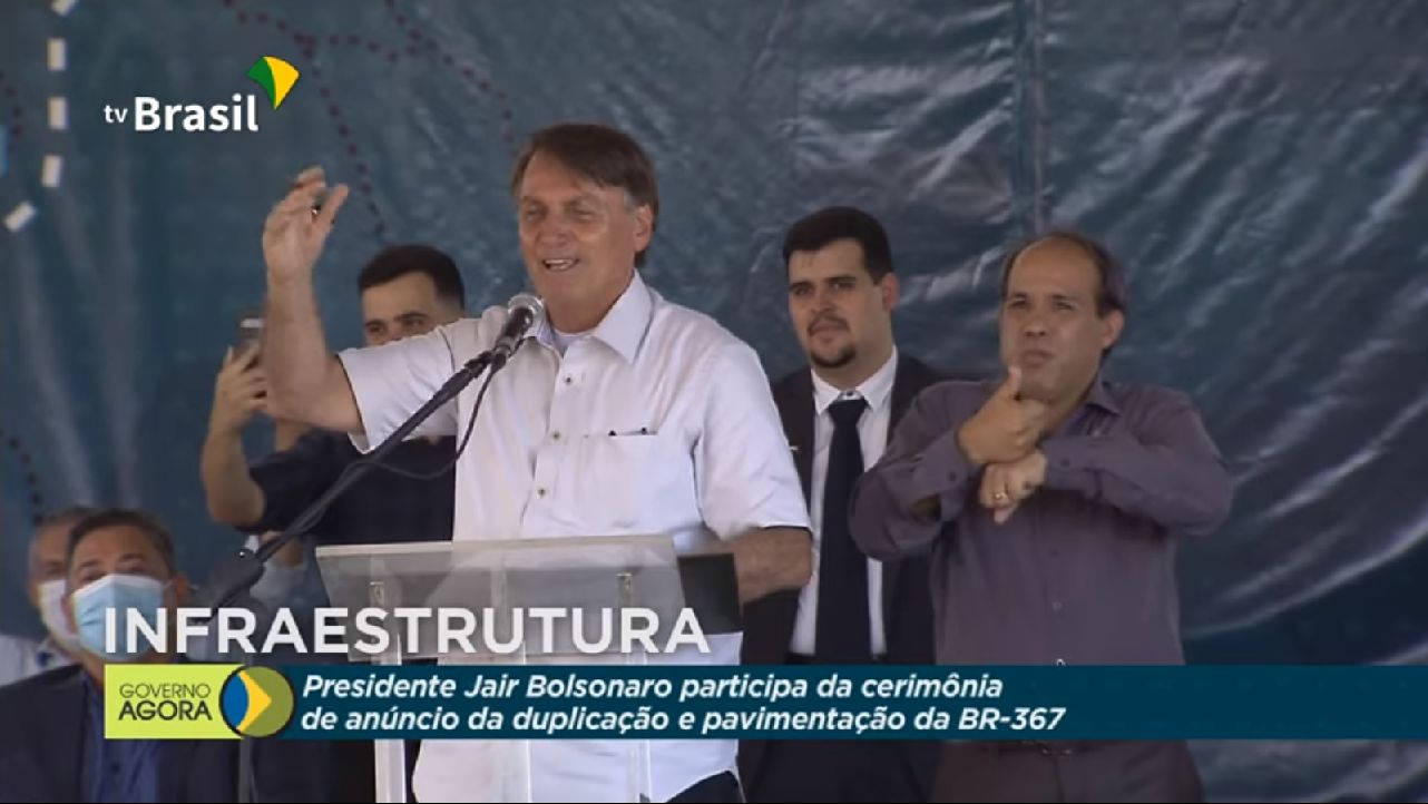 Em Minas, Bolsonaro diz que em seu governo "Ninguém será esquecido"