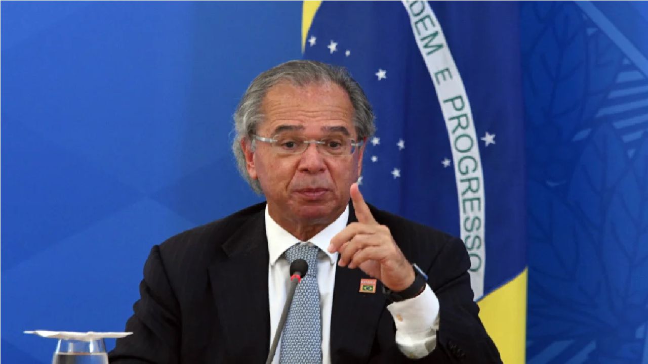 "Auxílio emergencial depende de ação do Congresso", afirma Paulo Guedes
