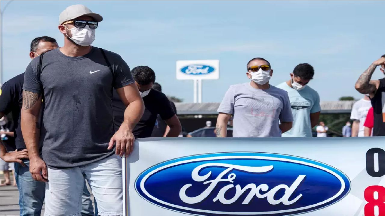 Desembargador decide que Ford pode demitir em massa