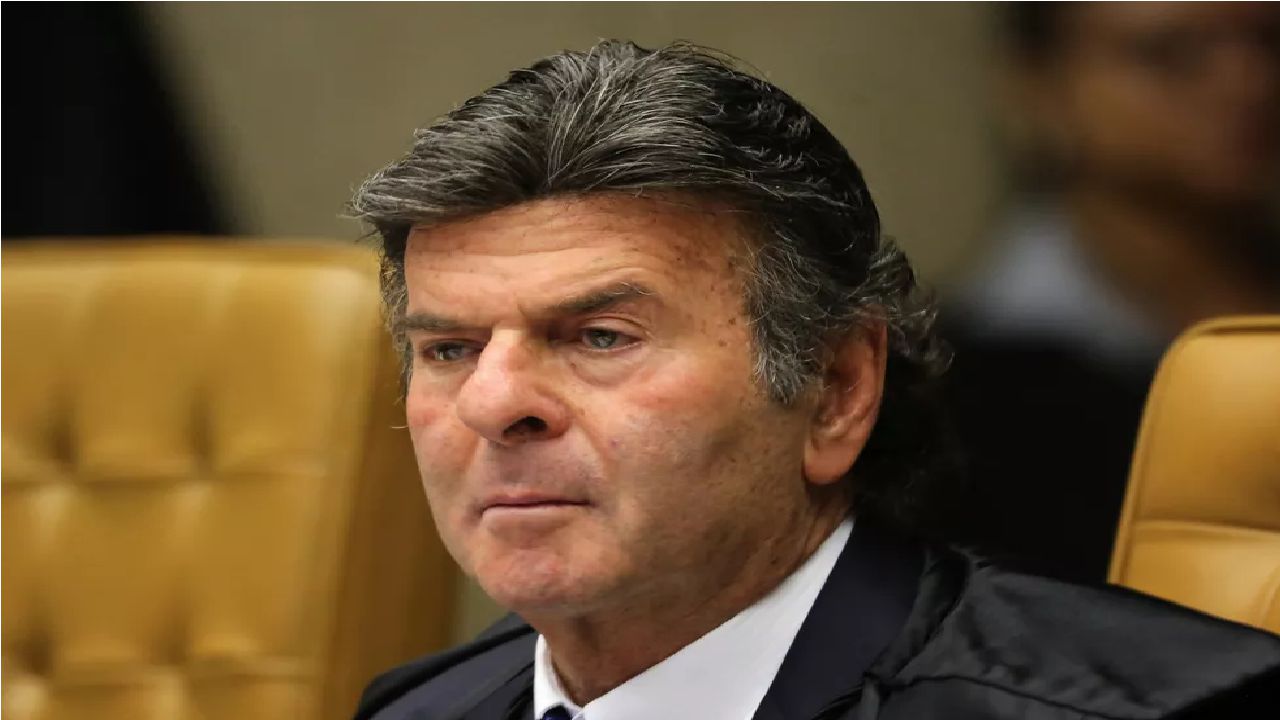 Fux diz que "A sociedade não está preparada para carta de alforria da Câmara a Daniel Silveira"