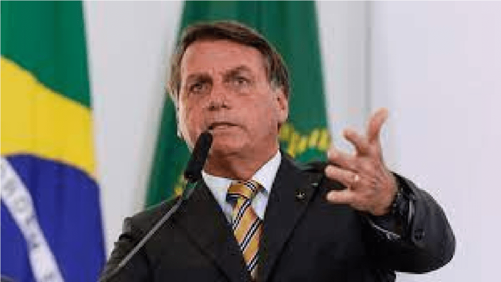 Bolsonaro sobre PT: "O que esse pessoal não roubou no Brasil"