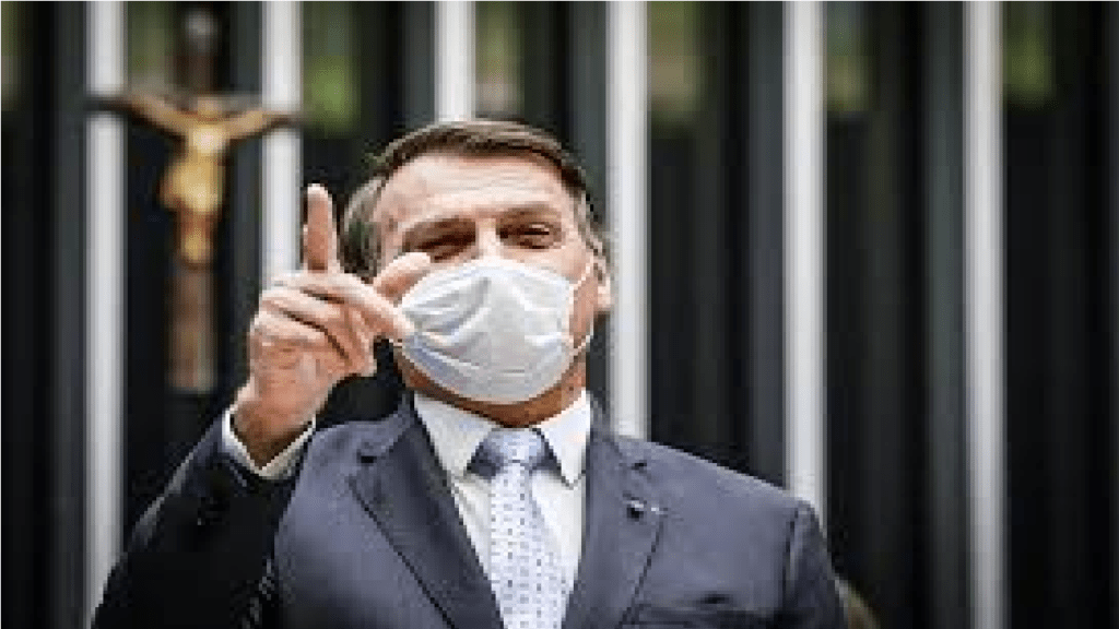 Presidente Bolsonaro divulga balanços das ações do governo na pandemia