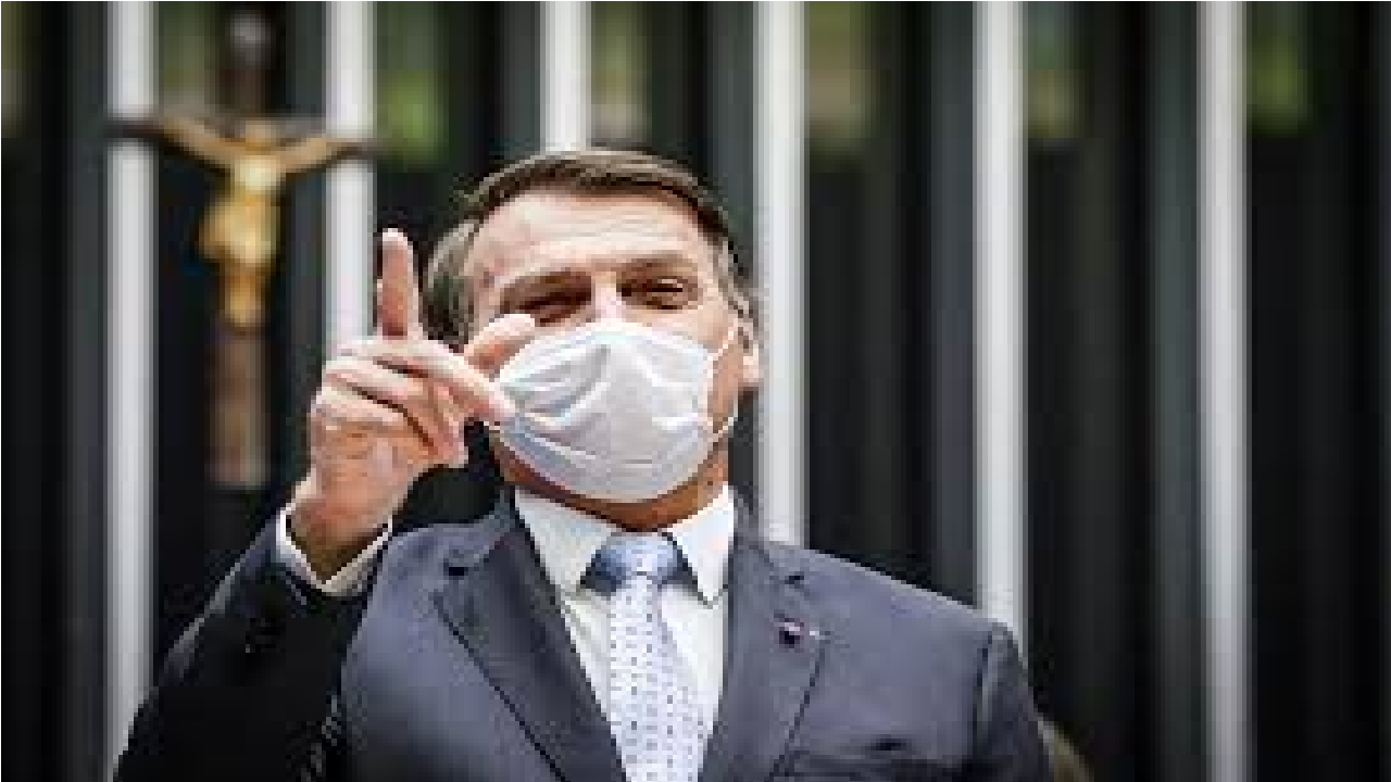 Presidente Bolsonaro divulga balanços das ações do governo na pandemia