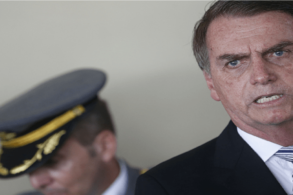 Bolsonaro sobre interferência: "Lamentavelmente existe por parte do STF"