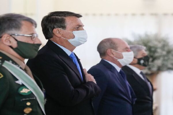 Em Brasília, Presidente Bolsonaro participa da Solenidade de Promoção de Oficiais-Generais