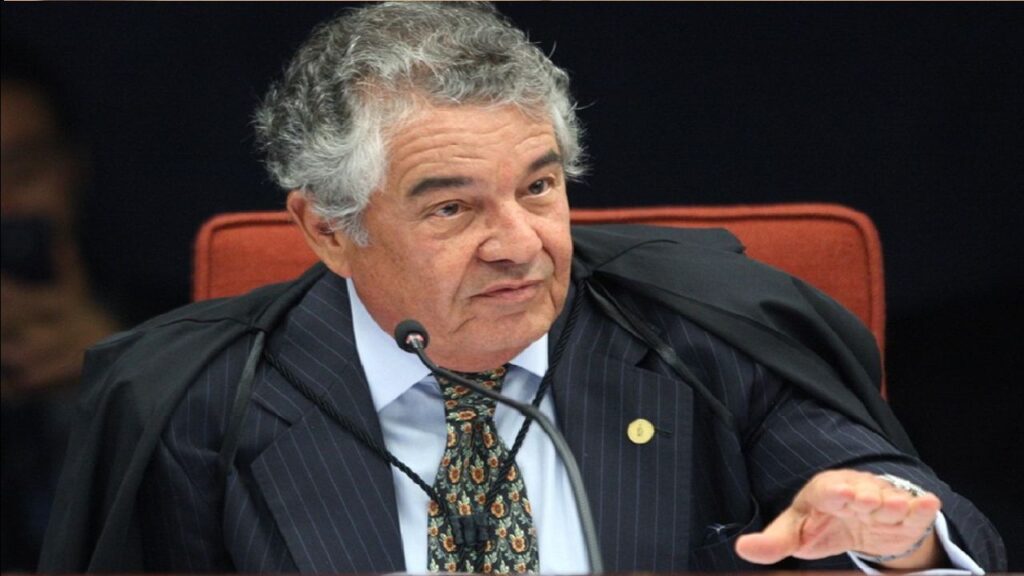 Marco Aurélio atende pedido de governador petista e manda Governo Bolsonaro reintegrar 12,7 mil inscritos ao Bolsa Família