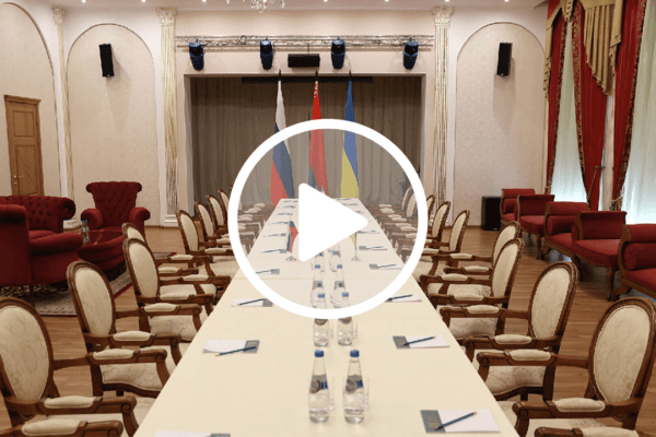 Delegações de Rússia e Ucrânia iniciam negociação em Belarus