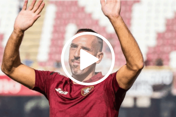 Franck Ribery sofre traumatismo craniano leve em acidente automobilístico