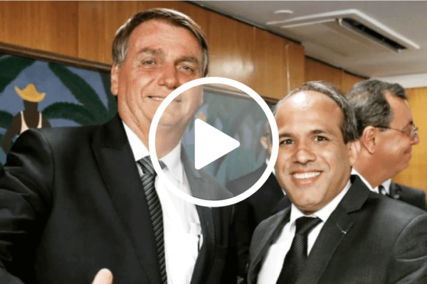 Intérprete de libras de Bolsonaro se lança como pré-candidato a deputado federal