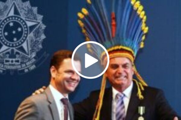 Presidente Bolsonaro veta PL que prevê mudança do nome Dia do Índio